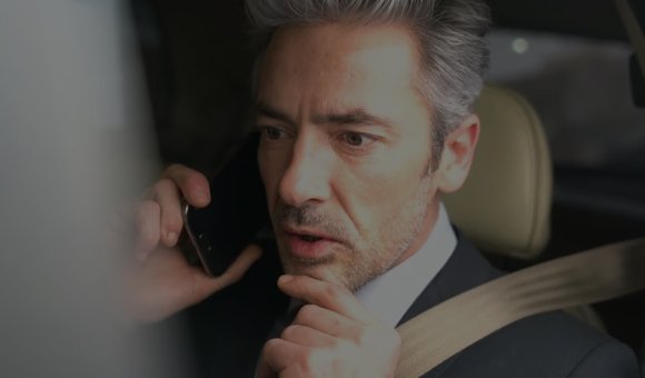 The Executive's Playbook: A Definitive Guide to Melbourne Airport Transfers